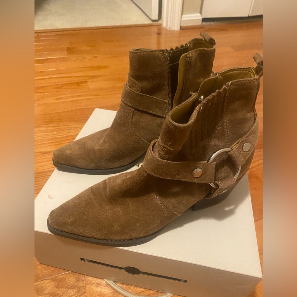 Marc Fisher Halie boot - size 9M